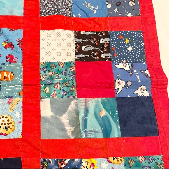 Patchwork Quilt Homemade Smurfs Little Mermaid Clifford - Picture 5 of 16